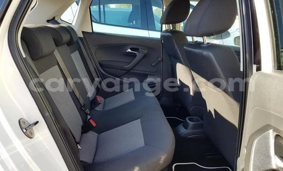 Acheter Occasion Voiture Volkswagen Polo Blanc à Warmbad, Karas Acheter Occasion Voiture Volkswagen Polo Blanc à Warmbad, Karas