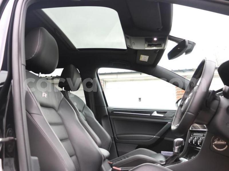 Big with watermark 2017 volkswagen golf 2.0 tsi r hatchback dsg 5