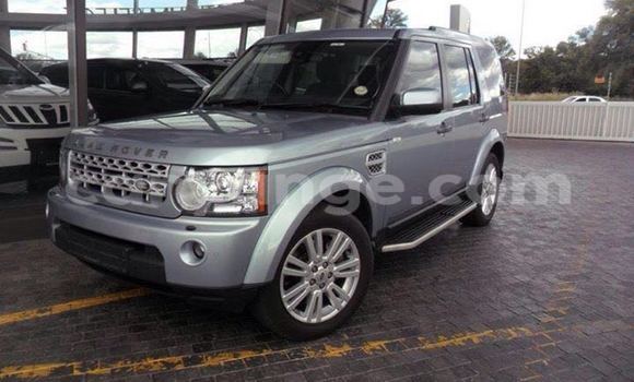 Buy Used Land Rover Discovery Blue Car in Windhoek in Namibia