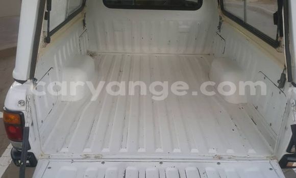 Buy Used Nissan Navara White Car in Windhoek in Namibia Buy Used Nissan Navara White Car in Windhoek in Namibia