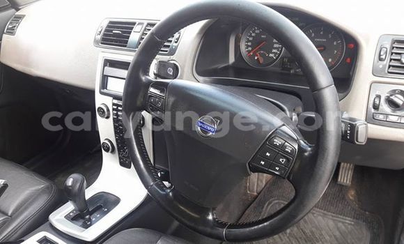 Buy Used Volvo S40 White Car in Swakopmund in Namibia Buy Used Volvo S40 White Car in Swakopmund in Namibia