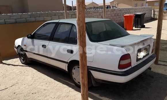 Buy Used Nissan Sentra White Car in Swakopmund in Namibia Buy Used Nissan Sentra White Car in Swakopmund in Namibia