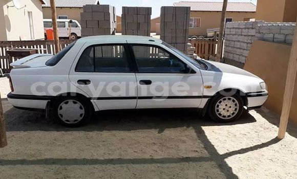 Buy Used Nissan Sentra White Car in Swakopmund in Namibia Buy Used Nissan Sentra White Car in Swakopmund in Namibia