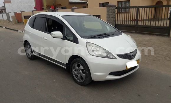 Buy Used Honda FIT White Car in Swakopmund in Namibia Buy Used Honda FIT White Car in Swakopmund in Namibia
