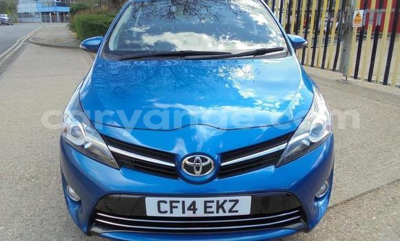 Buy Used Toyota Verso Blue Car in Henties Bay in Erongo Buy Used Toyota Verso Blue Car in Henties Bay in Erongo