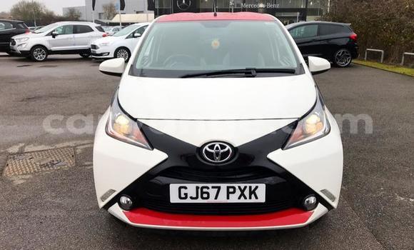 Buy Used Toyota Aygo White Car in Karibib in Erongo Buy Used Toyota Aygo White Car in Karibib in Erongo