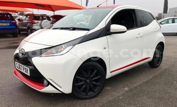 Buy Used Toyota Aygo White Car in Karibib in Erongo Buy Used Toyota Aygo White Car in Karibib in Erongo