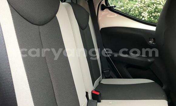 Buy Used Toyota Aygo White Car in Karibib in Erongo Buy Used Toyota Aygo White Car in Karibib in Erongo