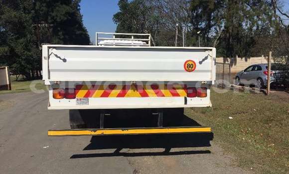 Buy Used Hino Ranger White Truck in Bethanien in Karas Buy Used Hino Ranger White Truck in Bethanien in Karas