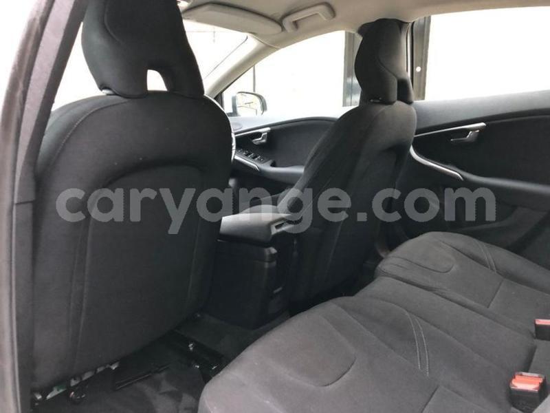 Big with watermark 2014 volvov40 1.6 d2 es powershift 5dr 3