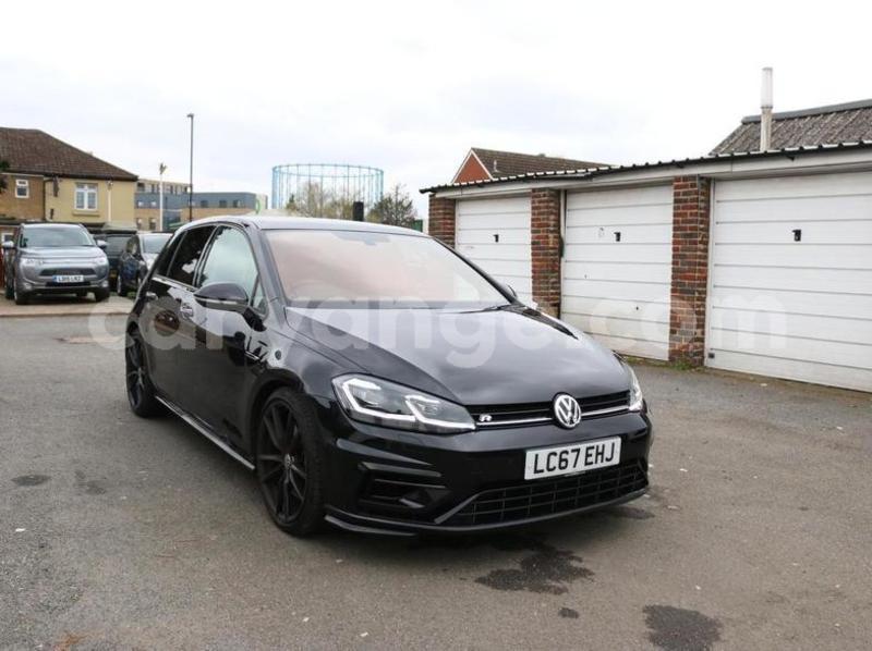 Big with watermark 2017 volkswagen golf 2.0 tsi r hatchback dsg 1