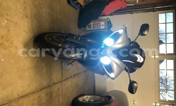 Buy Used Yamaha R1 Beige Bike in Bethanien in Karas Buy Used Yamaha R1 Beige Bike in Bethanien in Karas