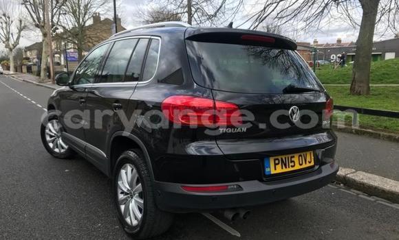Acheter Occasion Voiture Volkswagen Tiguan Noir à Gobabis, Omaheke Acheter Occasion Voiture Volkswagen Tiguan Noir à Gobabis, Omaheke