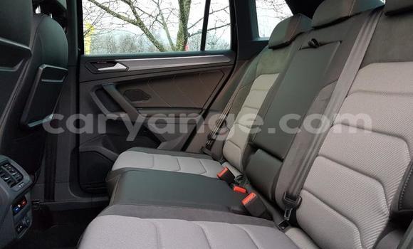 Buy Used Volkswagen Tiguan Black Car in Karasburg in Karas Buy Used Volkswagen Tiguan Black Car in Karasburg in Karas