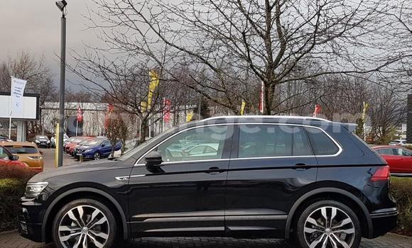 Buy Used Volkswagen Tiguan Black Car in Karasburg in Karas Buy Used Volkswagen Tiguan Black Car in Karasburg in Karas