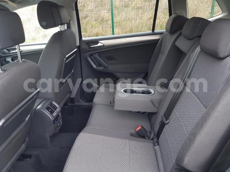 Big with watermark 2018 volkswagen tiguan allspace 2.0 tdi 4motion se nav 5dr dsg 5