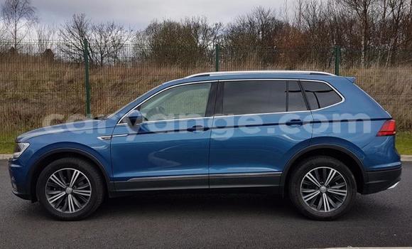 Acheter Occasion Voiture Volkswagen Tiguan Bleu à Katima Mulilo, Caprivi Acheter Occasion Voiture Volkswagen Tiguan Bleu à Katima Mulilo, Caprivi