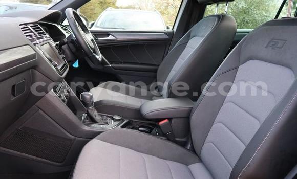 Buy Used Volkswagen Tiguan White Car in Leonardville in Omaheke Buy Used Volkswagen Tiguan White Car in Leonardville in Omaheke