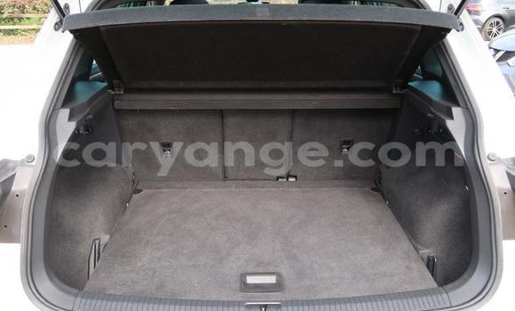 Buy Used Volkswagen Tiguan White Car in Leonardville in Omaheke Buy Used Volkswagen Tiguan White Car in Leonardville in Omaheke