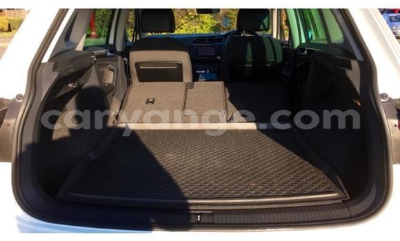 Buy Used Volkswagen Tiguan White Car in Windhoek in Namibia Buy Used Volkswagen Tiguan White Car in Windhoek in Namibia