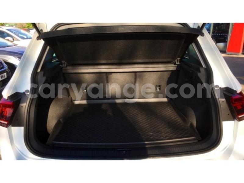 Big with watermark 2017 volkswagen tiguan 2.0 tsi bmt 180 4motion sel 5dr dsg 5