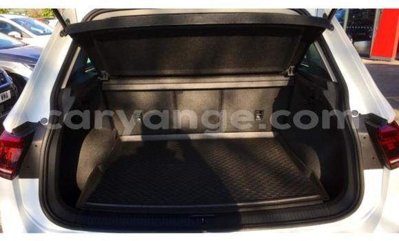 Buy Used Volkswagen Tiguan White Car in Windhoek in Namibia Buy Used Volkswagen Tiguan White Car in Windhoek in Namibia