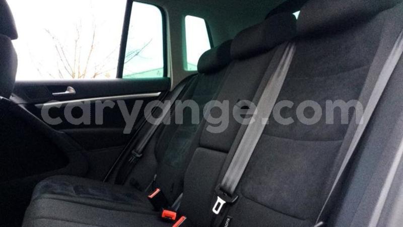 Big with watermark 2016 volkswagen tiguan 2.0 tdi bluemotion tech match edition 150 5dr 2wd 3