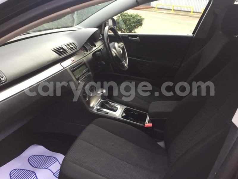 Big with watermark 2009 volkswagen passat 2.0 tdi r line dsg 4dr 6