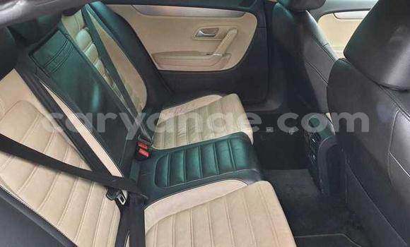 Buy Used Volkswagen Passat Blue Car in Katima Mulilo in Caprivi Buy Used Volkswagen Passat Blue Car in Katima Mulilo in Caprivi