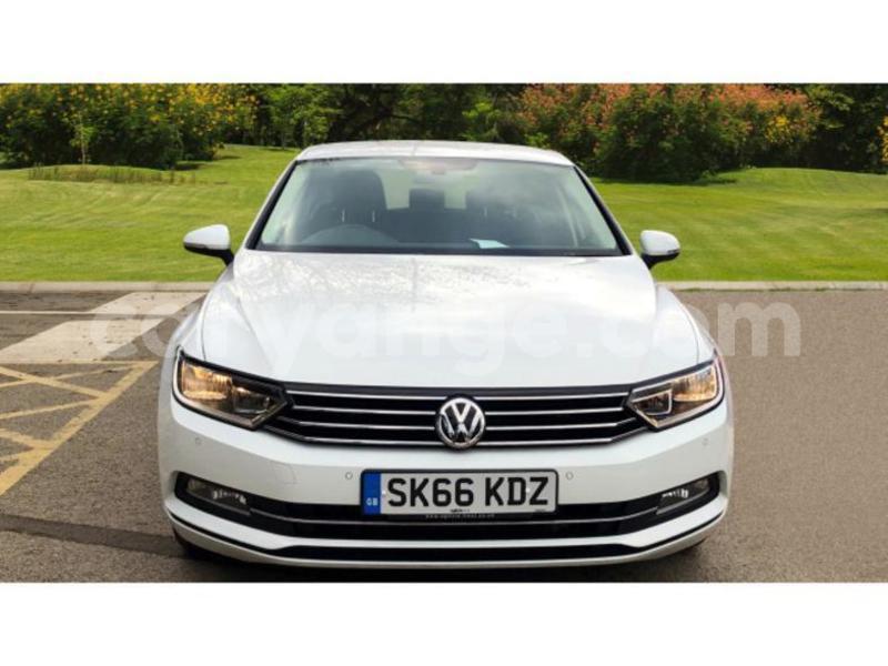 Big with watermark 2016 volkswagen passat 2.0 tdi se business 4dr 3