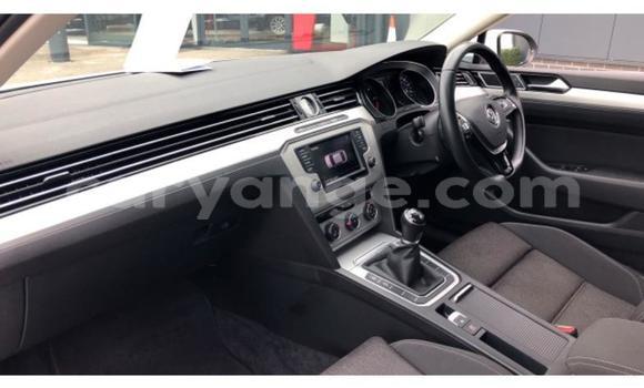 Buy Used Volkswagen Passat White Car in Walvis Bay in Namibia Buy Used Volkswagen Passat White Car in Walvis Bay in Namibia