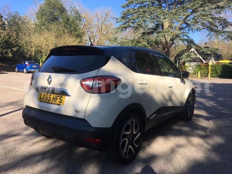 Big with watermark 2015 renault captur dynamique s nav tce 3