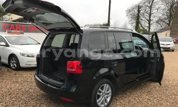 Buy Used Volkswagen Touran Black Car in Arandis in Kunene Buy Used Volkswagen Touran Black Car in Arandis in Kunene