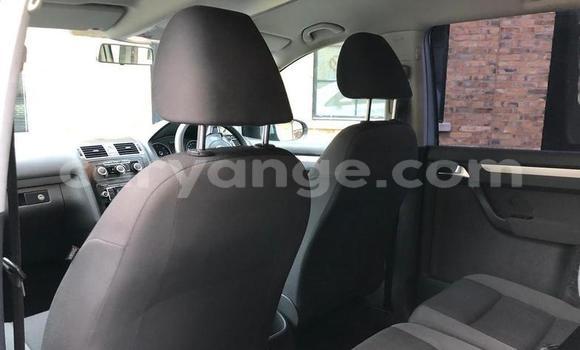 Buy Used Volkswagen Touran Silver Car in Grootfontein in Namibia Buy Used Volkswagen Touran Silver Car in Grootfontein in Namibia