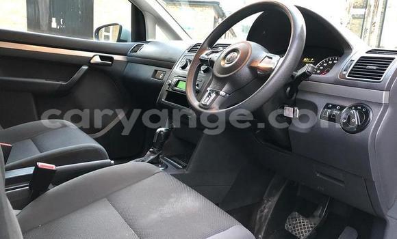 Buy Used Volkswagen Touran Silver Car in Grootfontein in Namibia Buy Used Volkswagen Touran Silver Car in Grootfontein in Namibia