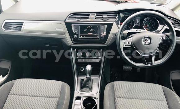 Buy Used Volkswagen Touran Blue Car in Leonardville in Omaheke Buy Used Volkswagen Touran Blue Car in Leonardville in Omaheke