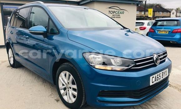 Buy Used Volkswagen Touran Blue Car in Leonardville in Omaheke Buy Used Volkswagen Touran Blue Car in Leonardville in Omaheke