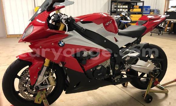 Buy Used BMW S 1000 Red Bike in Windhoek in Namibia Buy Used BMW S 1000 Red Bike in Windhoek in Namibia