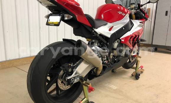 Buy Used BMW S 1000 Red Bike in Windhoek in Namibia Buy Used BMW S 1000 Red Bike in Windhoek in Namibia