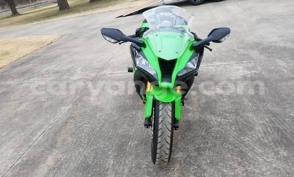 Buy Used Kawasaki Ninja Green Bike in Windhoek in Namibia Buy Used Kawasaki Ninja Green Bike in Windhoek in Namibia