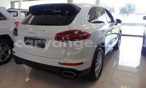 Buy Used Porsche Cayenne White Car in Windhoek in Namibia Buy Used Porsche Cayenne White Car in Windhoek in Namibia