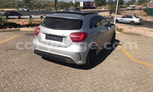 Acheter Occasion Voiture Mercedes-Benz A–Class Gris à Windhoek, Namibie Acheter Occasion Voiture Mercedes-Benz A–Class Gris à Windhoek, Namibie