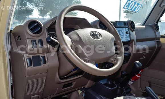 Buy Import Toyota Land Cruiser Beige Car in Import - Dubai in Namibia Buy Import Toyota Land Cruiser Beige Car in Import - Dubai in Namibia