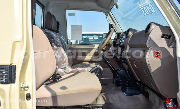 Buy Import Toyota Land Cruiser Beige Car in Import - Dubai in Namibia Buy Import Toyota Land Cruiser Beige Car in Import - Dubai in Namibia