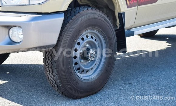 Buy Import Toyota Land Cruiser Beige Car in Import - Dubai in Namibia Buy Import Toyota Land Cruiser Beige Car in Import - Dubai in Namibia