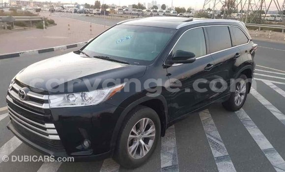 Acheter Import Voiture Toyota Highlander Noir à Import - Dubai, Namibie Acheter Import Voiture Toyota Highlander Noir à Import - Dubai, Namibie