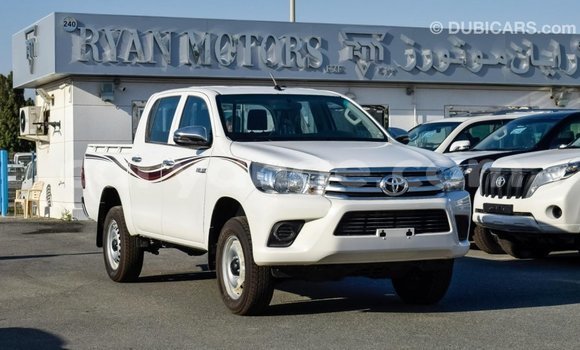 Acheter Import Voiture Toyota Hilux Blanc à Import - Dubai, Namibie Acheter Import Voiture Toyota Hilux Blanc à Import - Dubai, Namibie