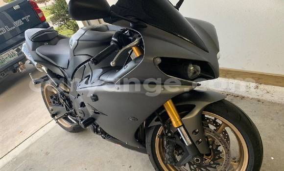 Buy Used Yamaha R1 Beige Bike in Windhoek in Namibia Buy Used Yamaha R1 Beige Bike in Windhoek in Namibia