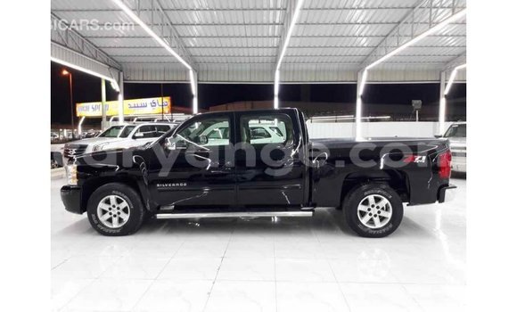Acheter Import Voiture Chevrolet Silverado Noir à Import - Dubai, Namibie Acheter Import Voiture Chevrolet Silverado Noir à Import - Dubai, Namibie