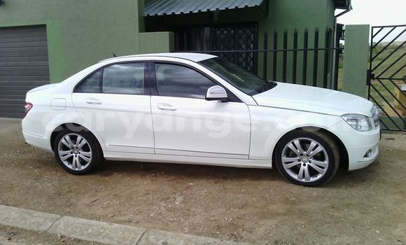 Buy Used Mercedes-Benz 190 Black Car in Windhoek in Namibia Buy Used Mercedes-Benz 190 Black Car in Windhoek in Namibia